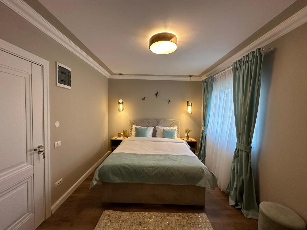B59 Boutique Hotel Câmpulung Moldovenesc Dış mekan fotoğraf