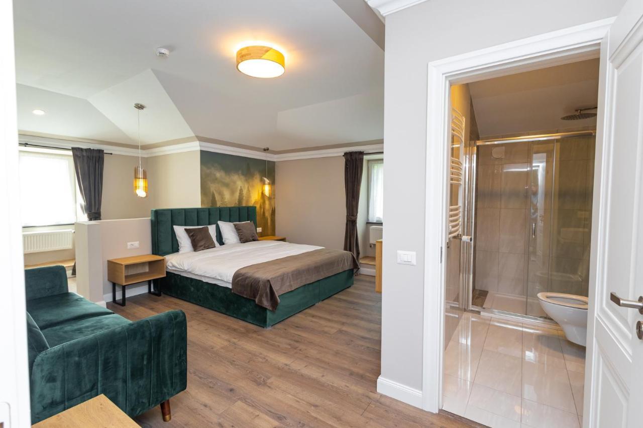 B59 Boutique Hotel Câmpulung Moldovenesc Dış mekan fotoğraf