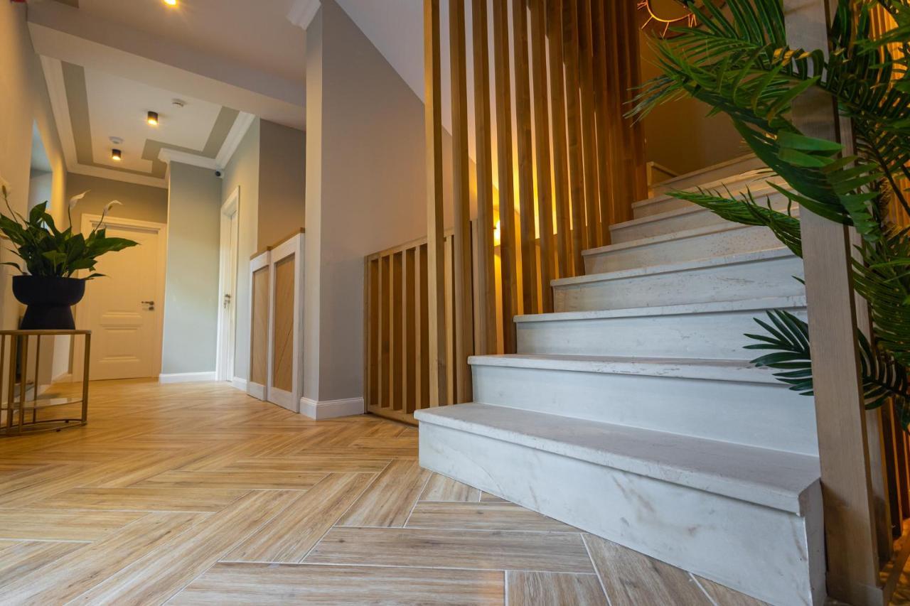 B59 Boutique Hotel Câmpulung Moldovenesc Dış mekan fotoğraf