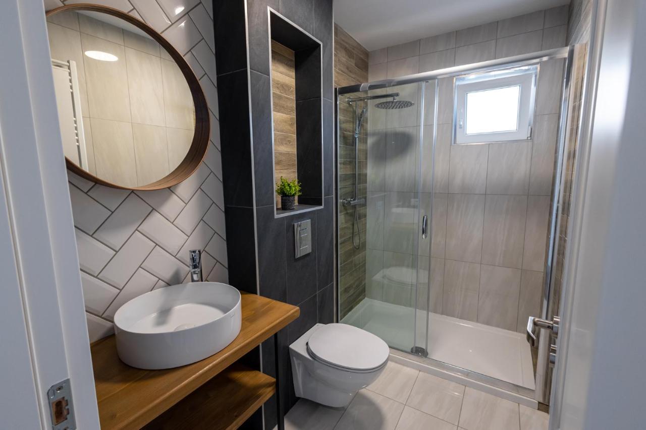 B59 Boutique Hotel Câmpulung Moldovenesc Dış mekan fotoğraf