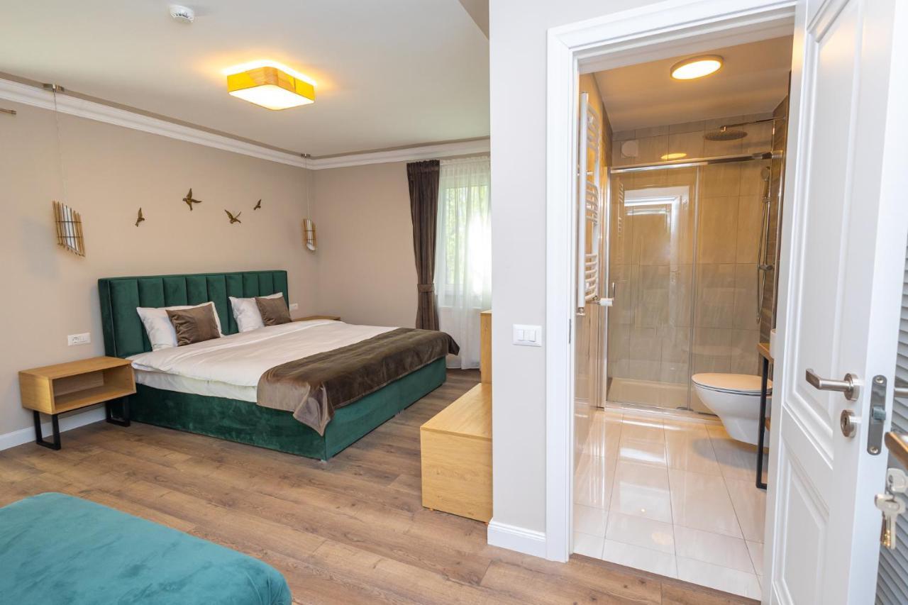 B59 Boutique Hotel Câmpulung Moldovenesc Dış mekan fotoğraf