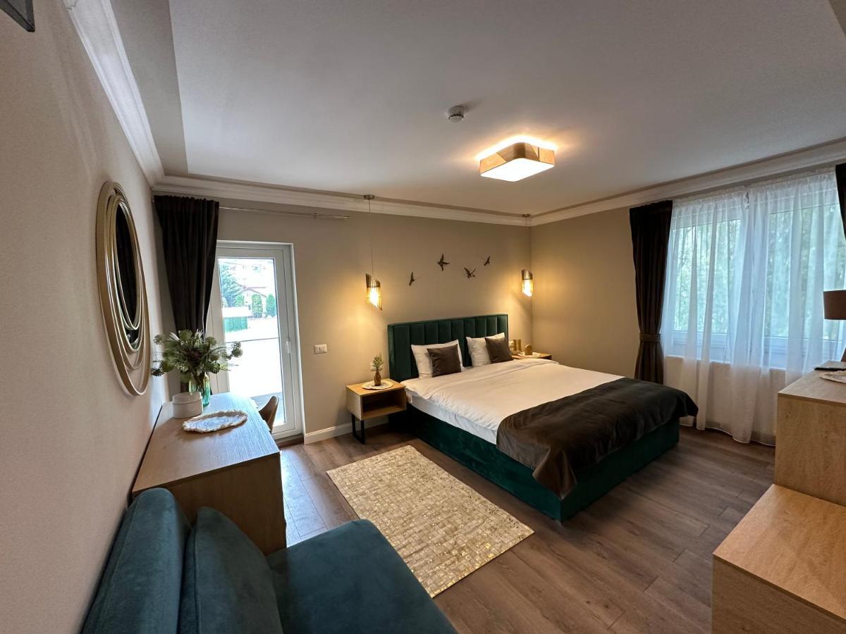 B59 Boutique Hotel Câmpulung Moldovenesc Dış mekan fotoğraf