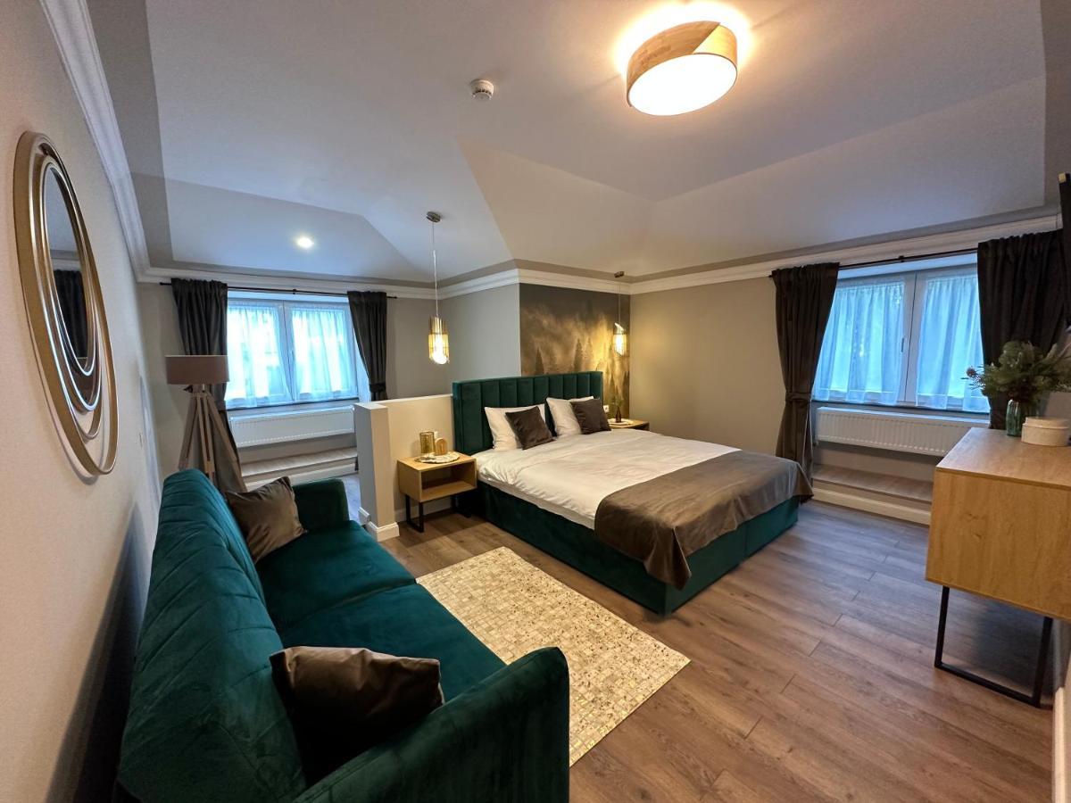 B59 Boutique Hotel Câmpulung Moldovenesc Dış mekan fotoğraf